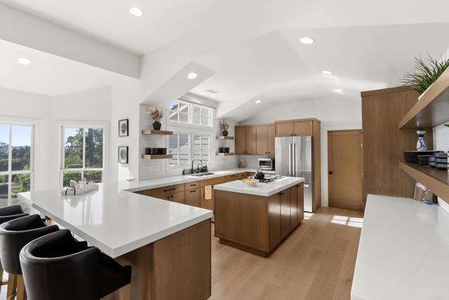 Building Photo - 5427 La Crescenta Rd