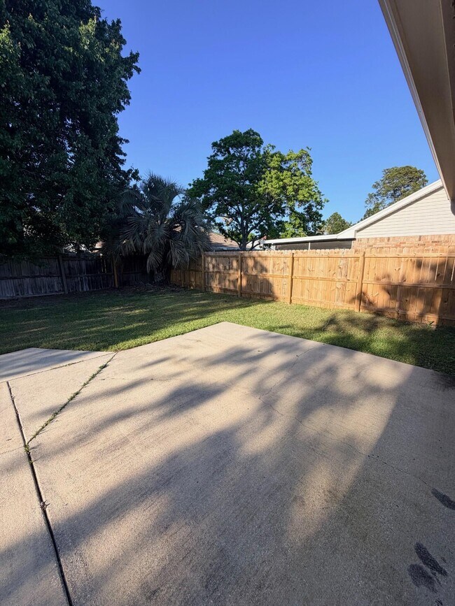 Building Photo - 6952 Cotton Boll Ln