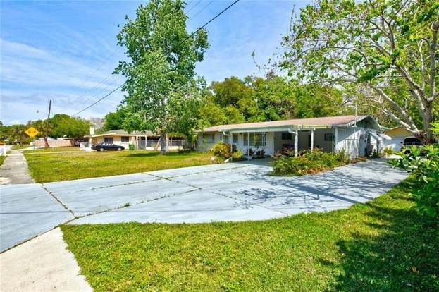 Building Photo - 230 N Briggs Ave