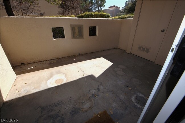 Building Photo - 1908 Mountain Hills Ct