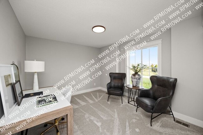 Building Photo - 326 29th St SW