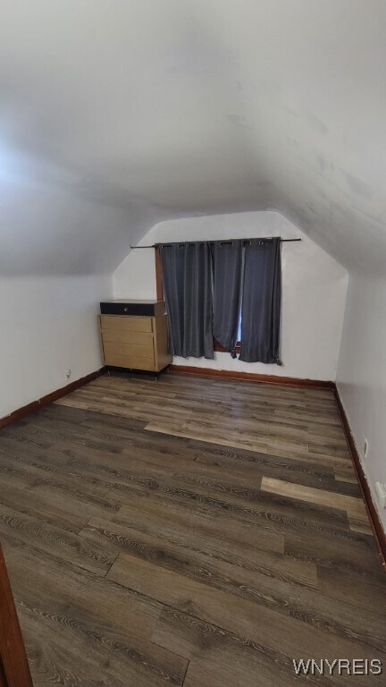 Building Photo - 2019 Walnut Ave