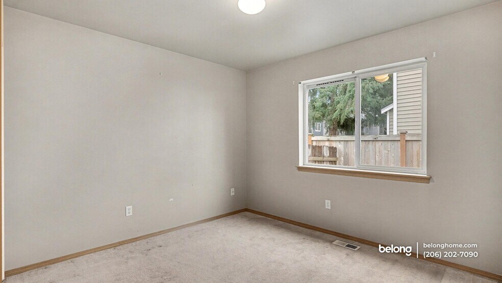 Building Photo - 15121 182nd Ave SE