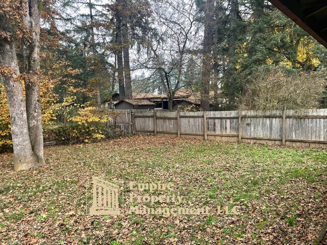 Building Photo - 87810 Norman Ave