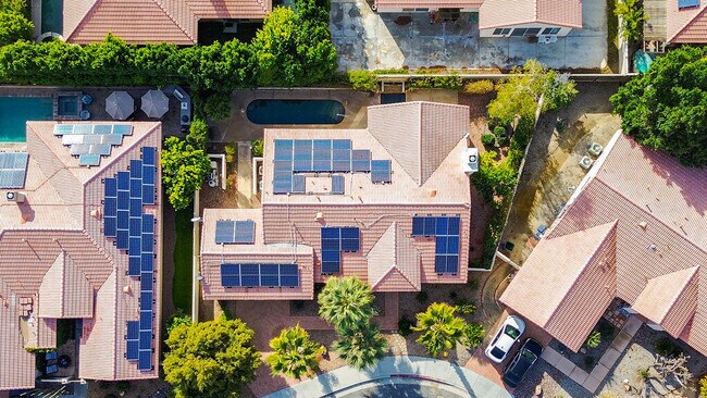 Building Photo - 74613 Waterlily Cir