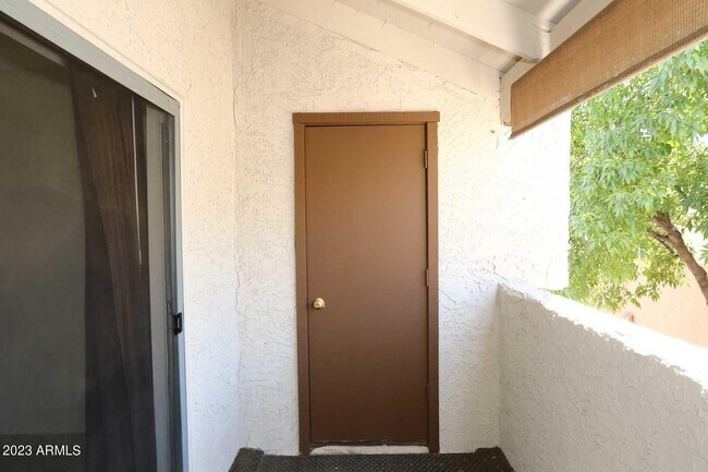 Building Photo - 4554 E Paradise Village Pkwy N