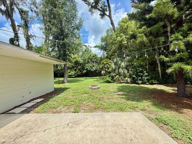 Building Photo - GORGEOUS, COMPLETELY REDONE 3/2 MAITLAND H...