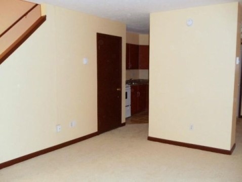 Dining Area - Clear View Townhomes