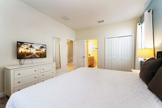 Building Photo - 1520 Maidstone Ct