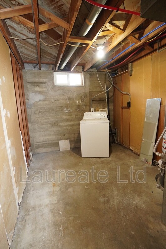 Building Photo - 3630 Holly St