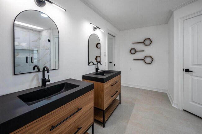 Building Photo - 11611 Pinyon Pl