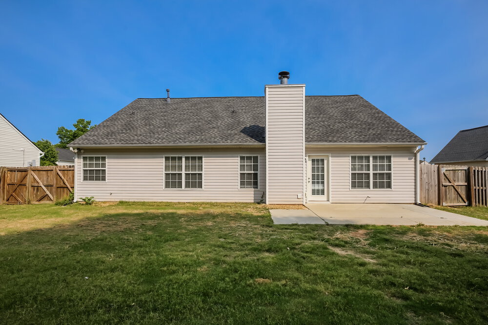 Building Photo - 2435 Cordillo Dr