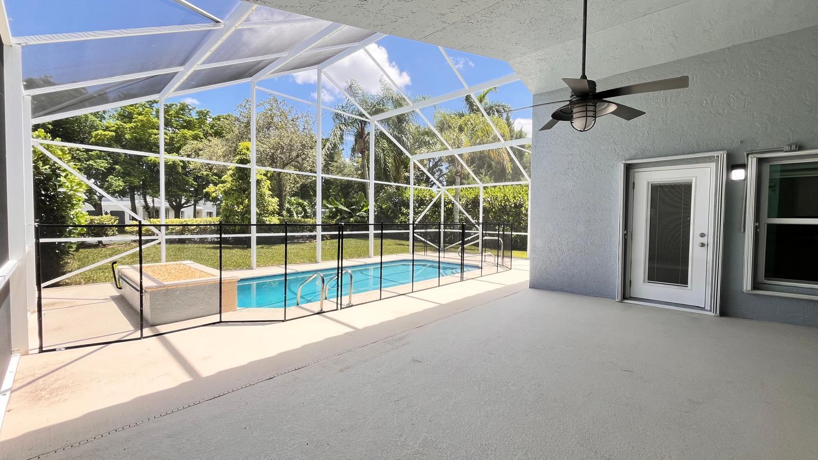 Building Photo - 1627 Oak Berry Cir