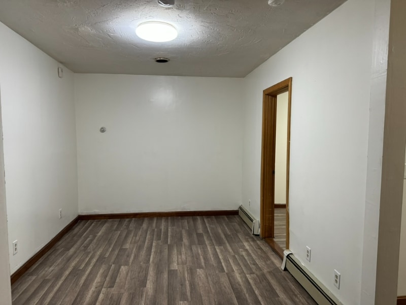 Building Photo - 154 N Franklin St