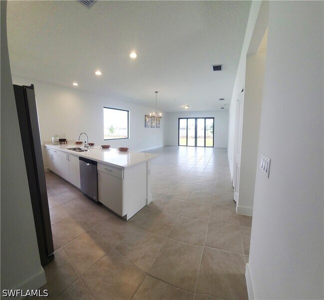 Building Photo - 5322 Nevola Ave