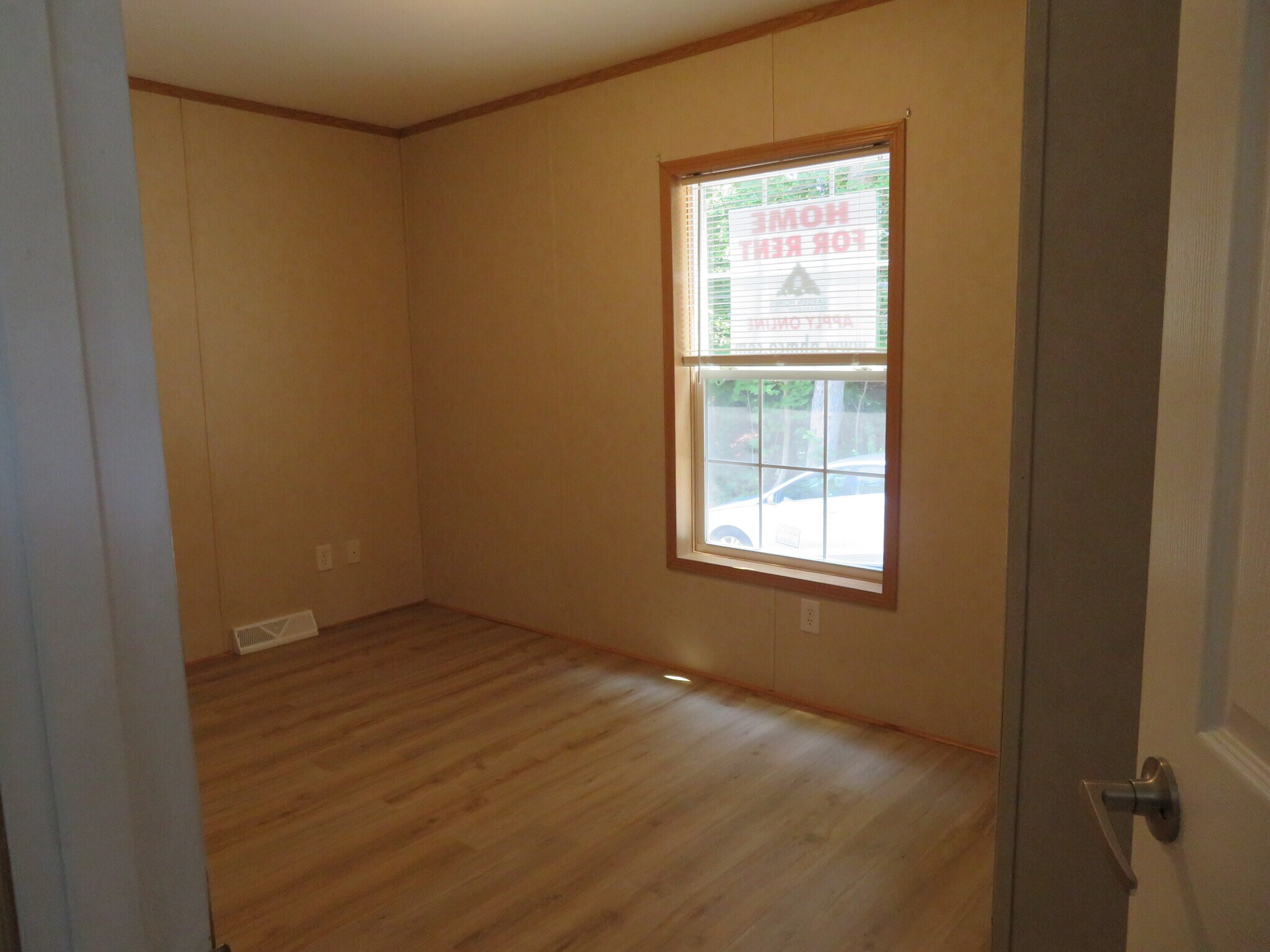 Building Photo - 37 Bircher Ave