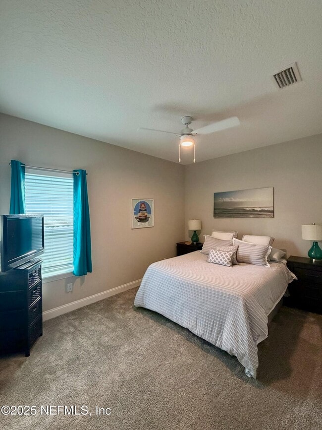 Building Photo - 72 Tarbert Ln