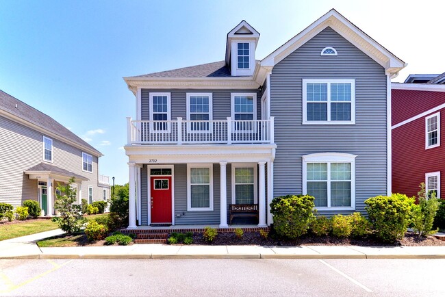 Primary Photo - 2702 Queens Path, Williamsburg VA 23185