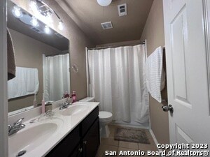 Building Photo - 2537 Hourless Oaks Ln