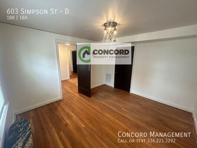 Building Photo - 603 Simpson St