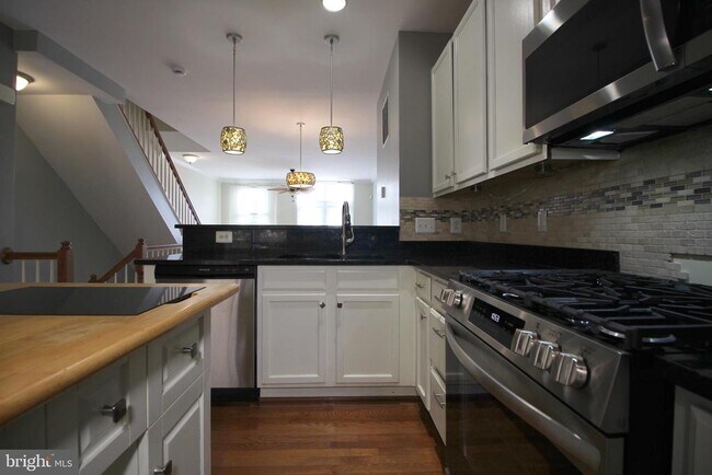 Building Photo - 2965 Chinkapin Oak Ln