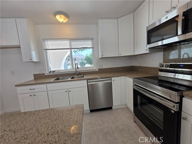 Building Photo - 78700 Bottlebrush Dr