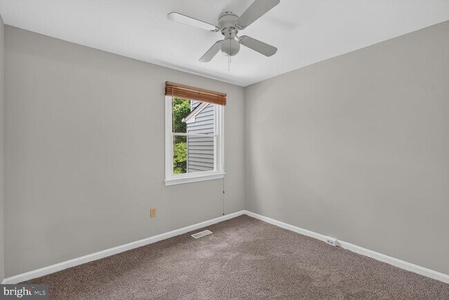 Building Photo - 8228 Goldstream Ct