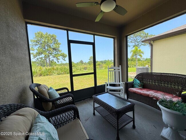 Building Photo - 4564 Magenta Isles Dr