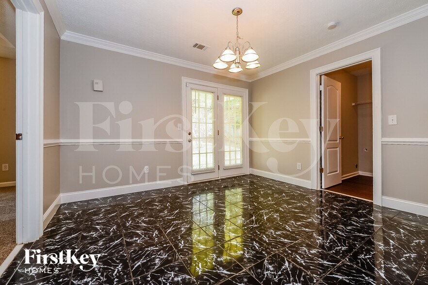 Building Photo - 200 Misty Ridge Trail