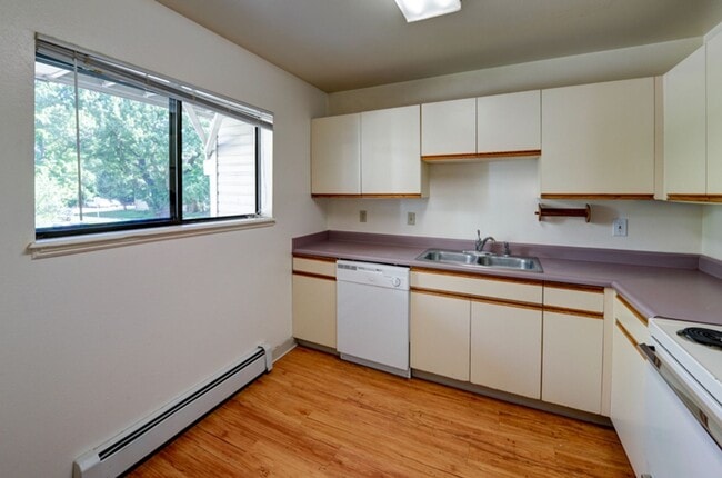 Building Photo - 1631 19th St