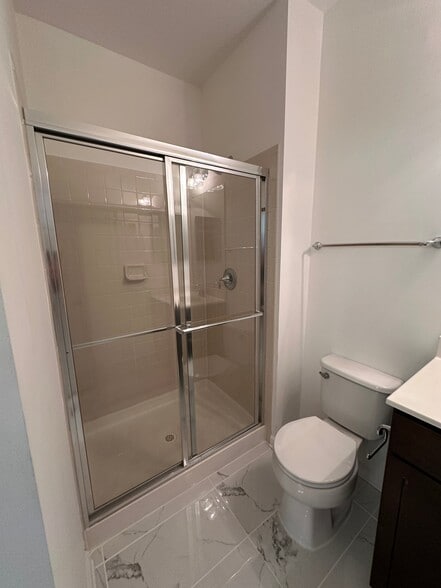 Building Photo - 9075 Alexander Way