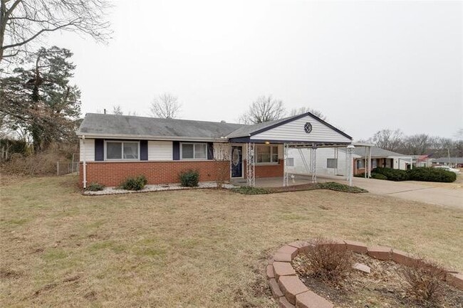 Building Photo - Fantastic 3bd/2ba home! Let yourself in!