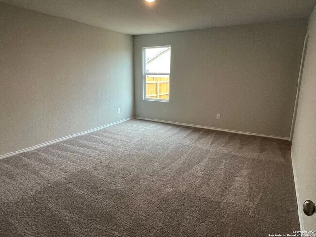 Building Photo - 10538 Varmus Dr