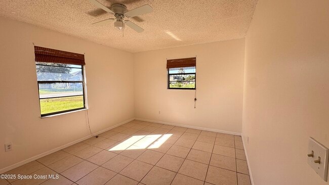 Building Photo - 3807 Jupiter Blvd SE