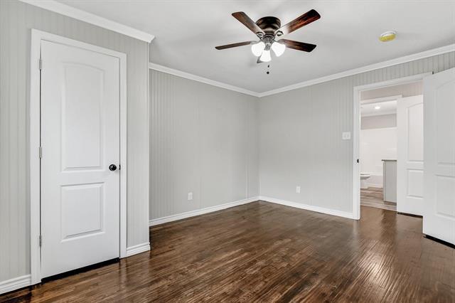 Building Photo - 513 E Washington St