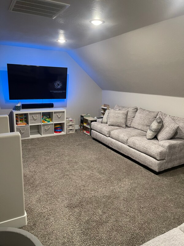 Building Photo - 1579 W Pyrite Ln