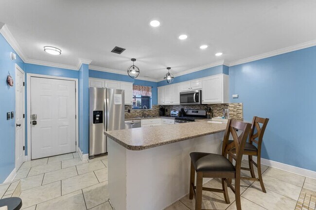 Building Photo - 135 Grande Island Blvd