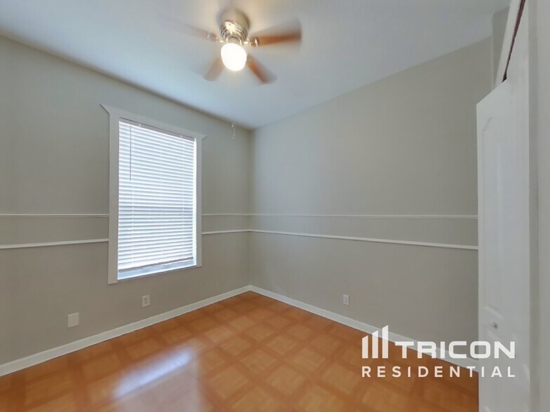 Building Photo - 18315 Brookpark Dr