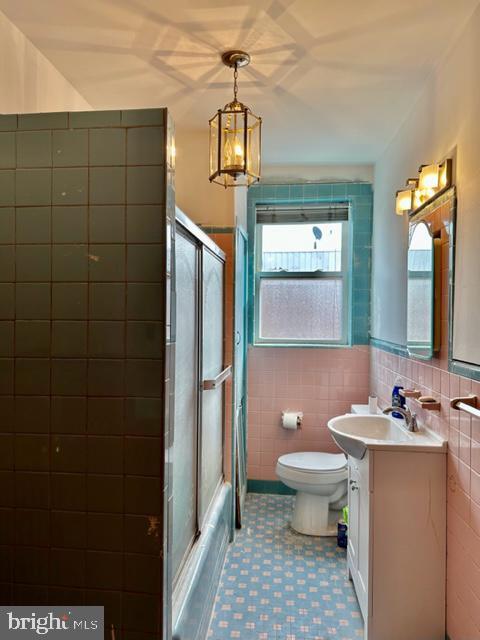 Building Photo - 2012 Mifflin St