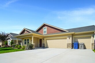 Building Photo - 3067 N Greengate Way