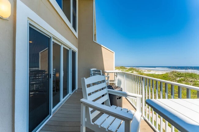 Building Photo - 2010 Ocean Front S