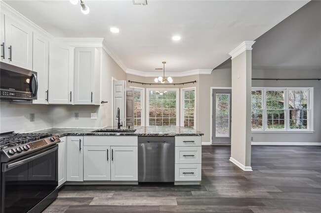 Building Photo - 2120 Sweetbirch Trail