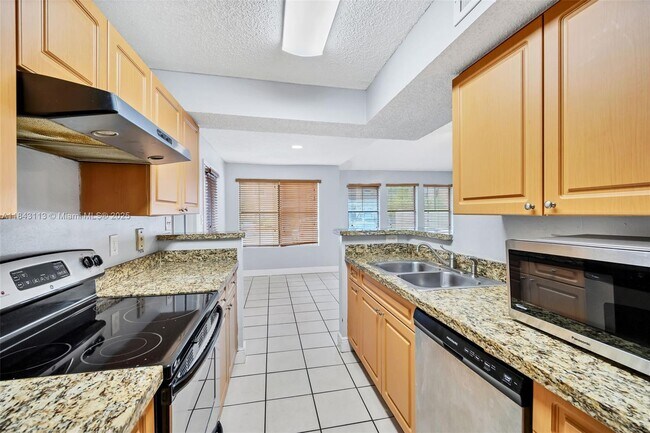 Building Photo - 15560 SW 104th Terrace