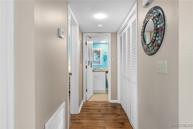 Building Photo - 5 Cypress Run