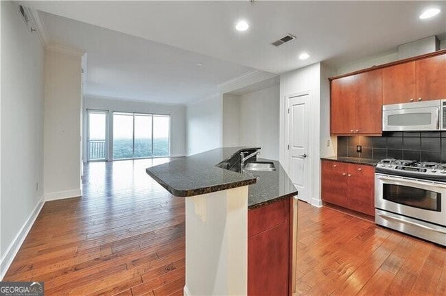 Building Photo - 2950 Mt Wilkinson Pkwy SE