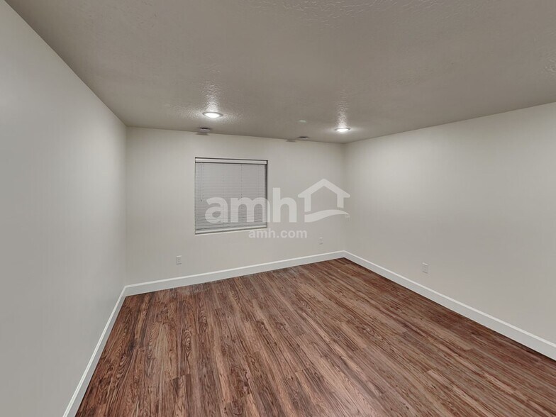 Building Photo - 278 Allen Ln