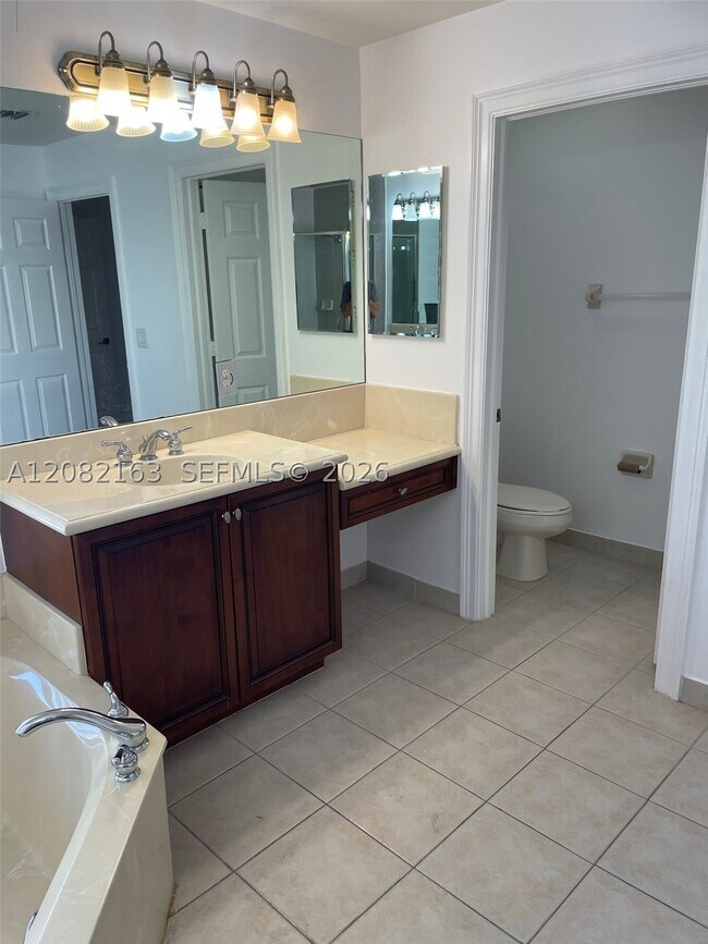 Building Photo - 17404 SW 47th Ct