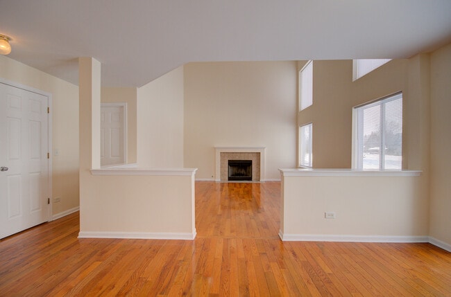 Building Photo - 16416 Borio Dr