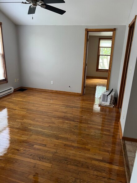 Building Photo - 1215 23rd St