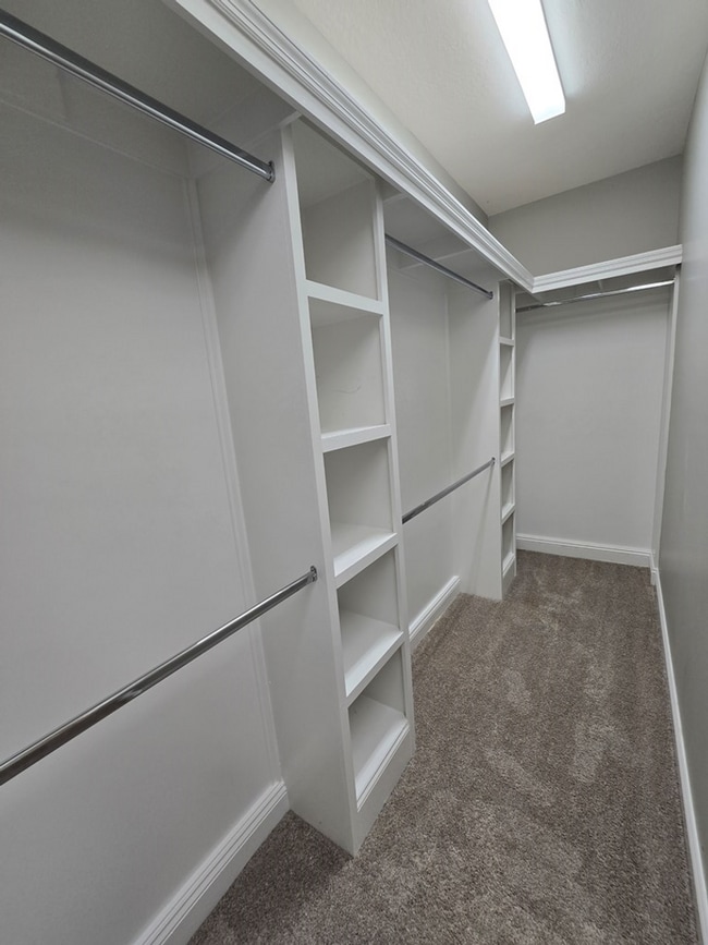 Building Photo - Stylish 4-Bedroom Home with Screened Porch...